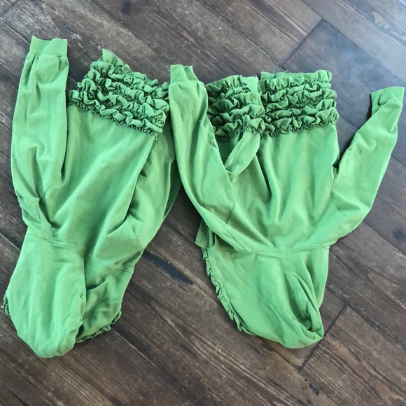 Two adorable olive green ruffle jackets - Picture 5 of 8